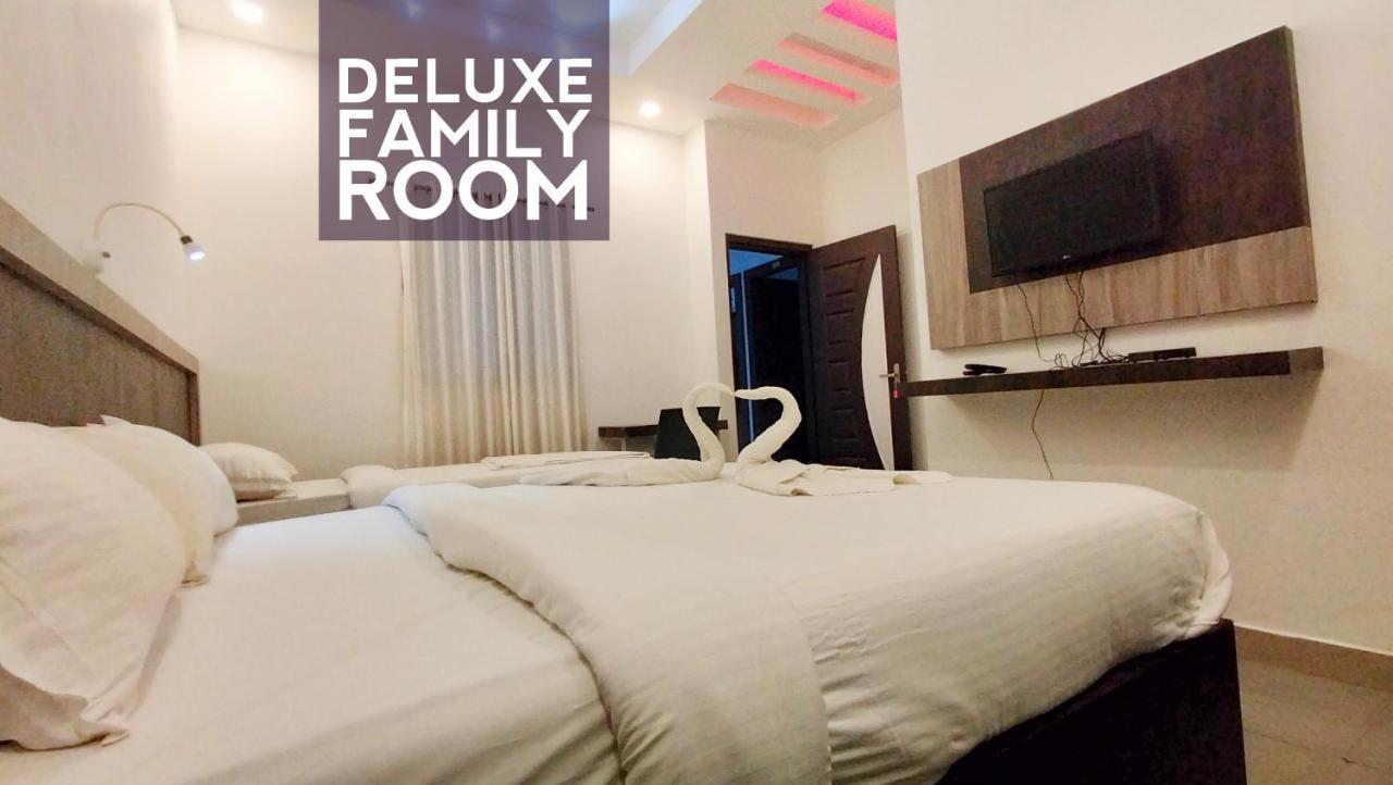Hotel Railview Residency à Alappuzha Extérieur photo